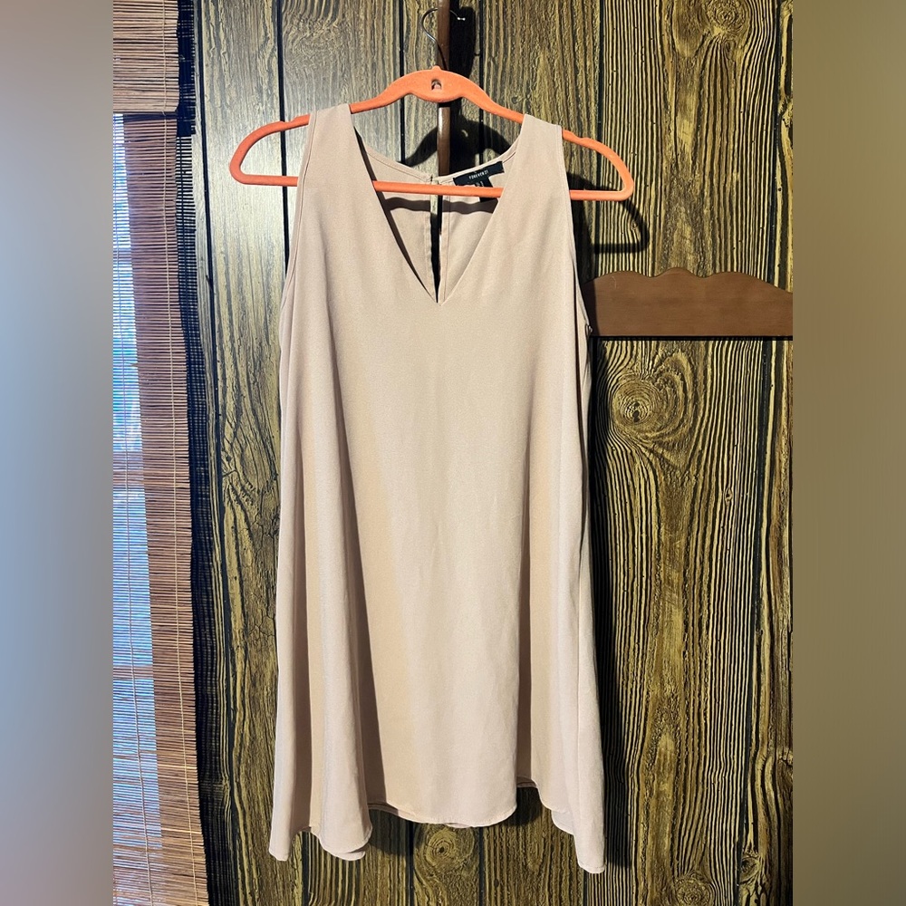 Forever 21 Cream Sleeveless Midi Dress